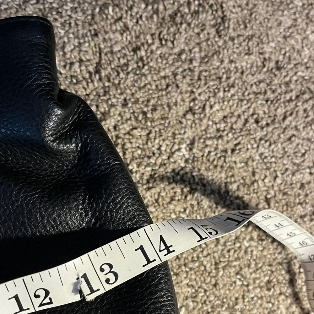 Stone & Co. Black Leather Shoulder Bag - Picture 8 of 8
